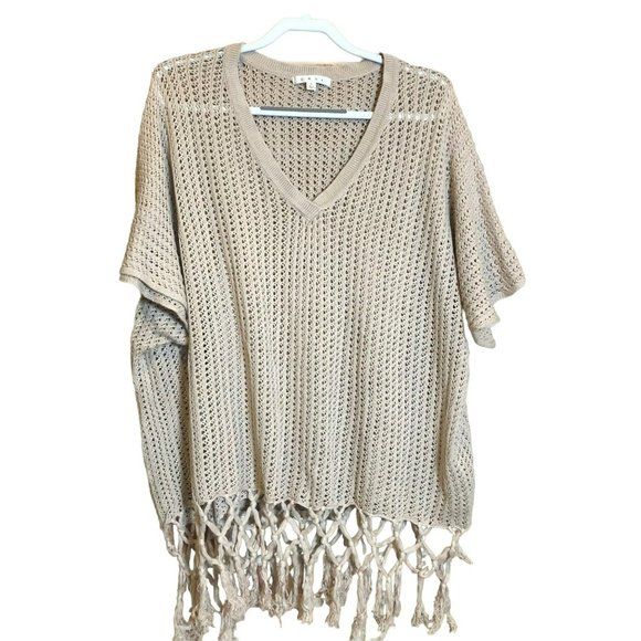 Sz L Cabi Crochet V-Neck Top w/hanging Tassels, Beige Peek a Boo Core, Bohemian - Picture 1 of 5